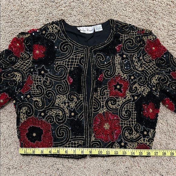 Black Beaded Jacket Long Sleeve Red Gold Embroidery Sequin Vintage Size Medium - Picture 14 of 15